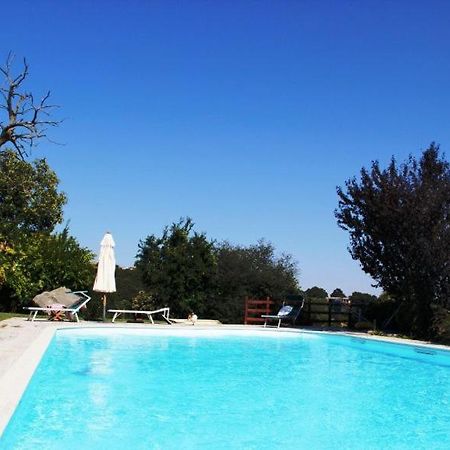 b&b I Melograni Porano Bagian luar foto