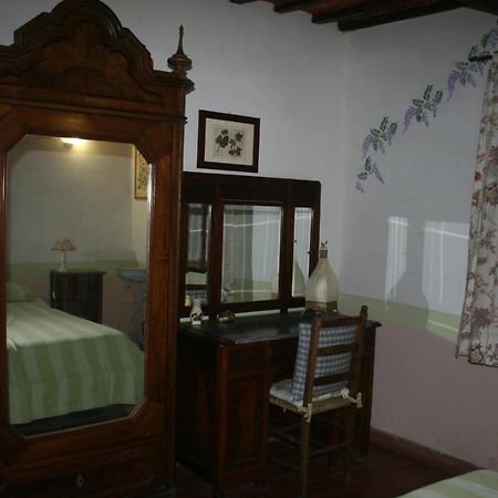 b&b I Melograni Porano Bagian luar foto
